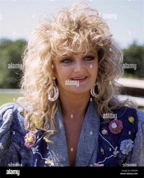 1,777 Bonnie Tyler Photos & High Res Pictures